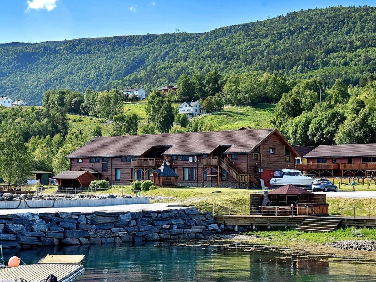 Holiday Home Hovik II Rød Exterior foto