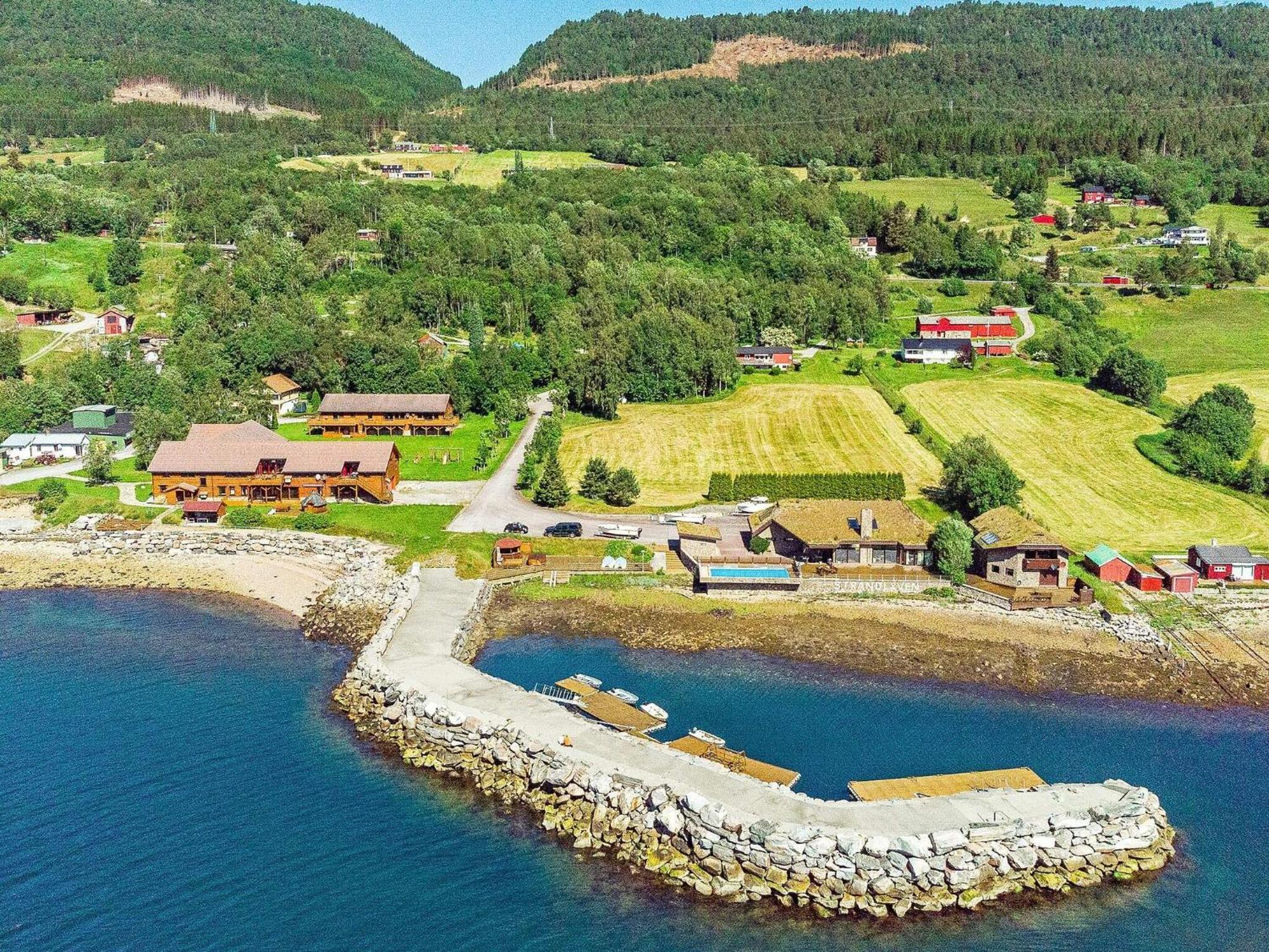 Holiday Home Hovik II Rød Exterior foto